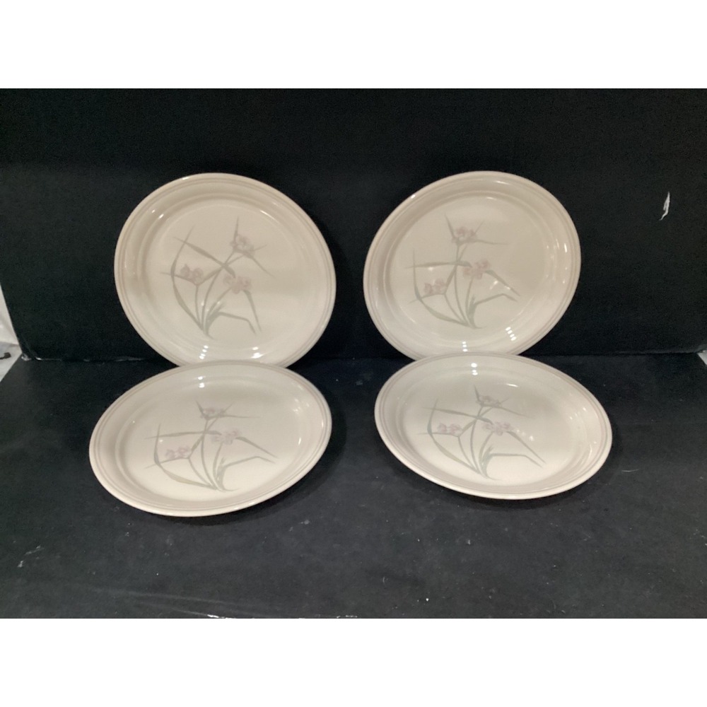 Lot of 4 Corelle Corning Spring Pond Luncheon Salad Plates